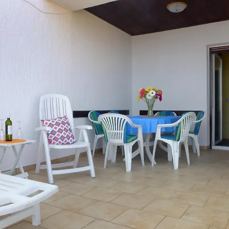 With A Parking Space - 7831 Appartement *